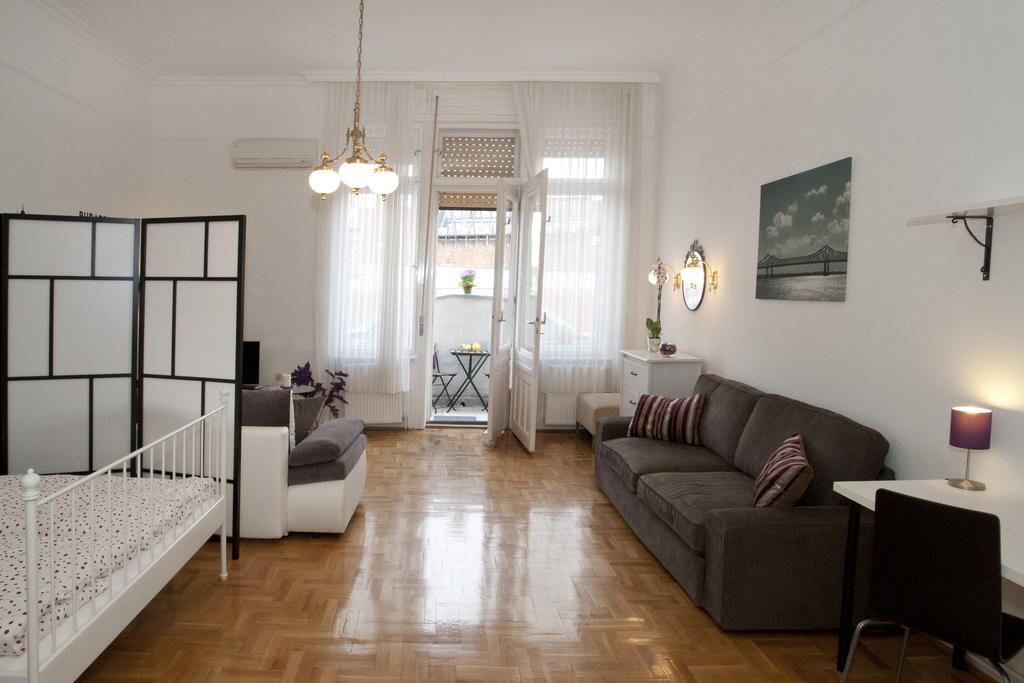 Alice Apartment Budapest Phòng bức ảnh