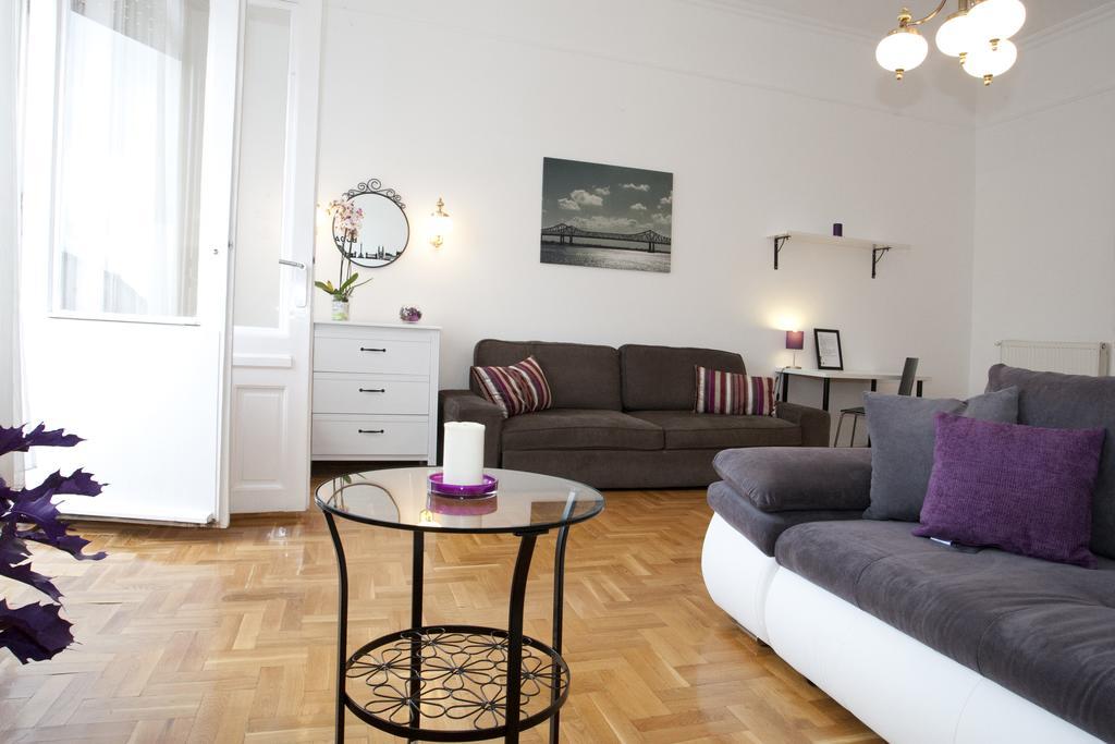 Alice Apartment Budapest Phòng bức ảnh
